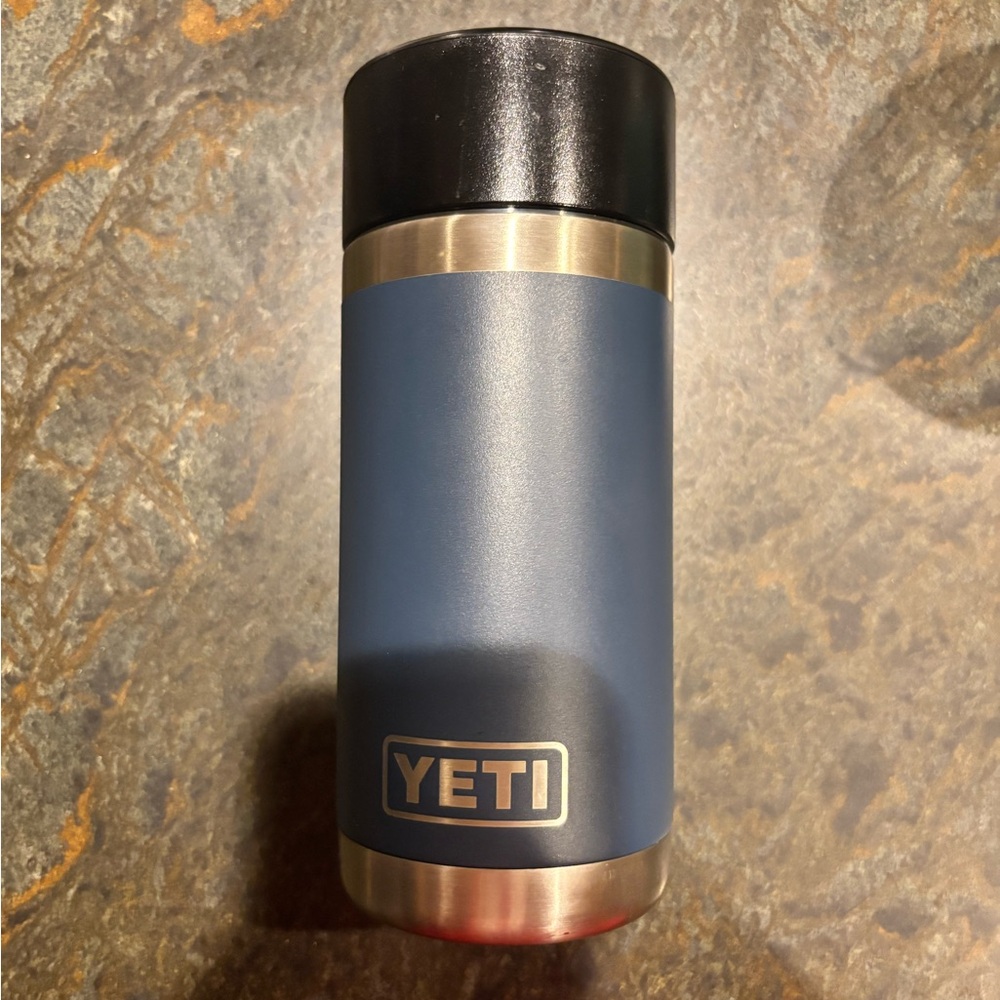 YETI Rambler 12 oz Navy BPA Free Bottle with Hotshot Cap - Picture 2 of 8